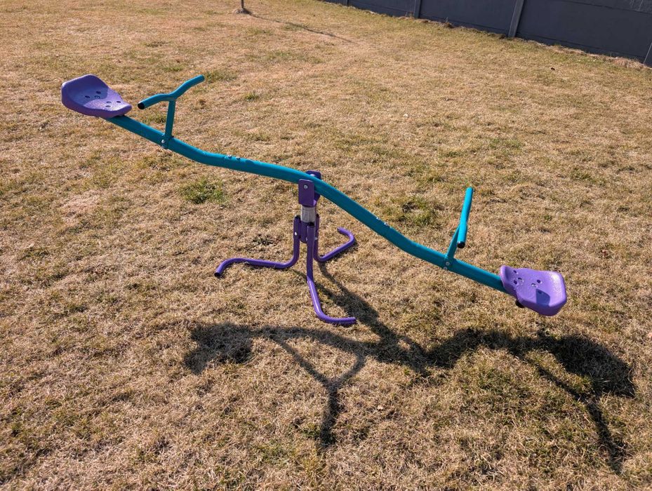 Sprzedam huśtawkę ogrodową konik