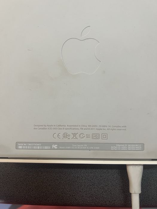 Wi-Fi роутер Apple AirPort Time Capsule 2TB (4-те покоління, A1409)