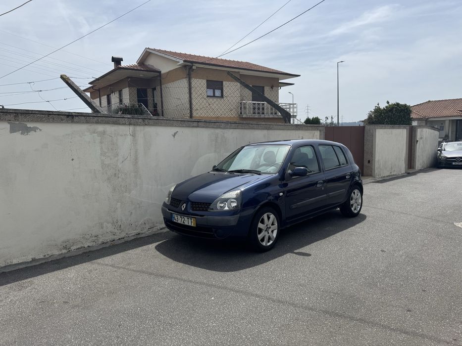Renault Clio a disel de 5 portas 1.5 DCI