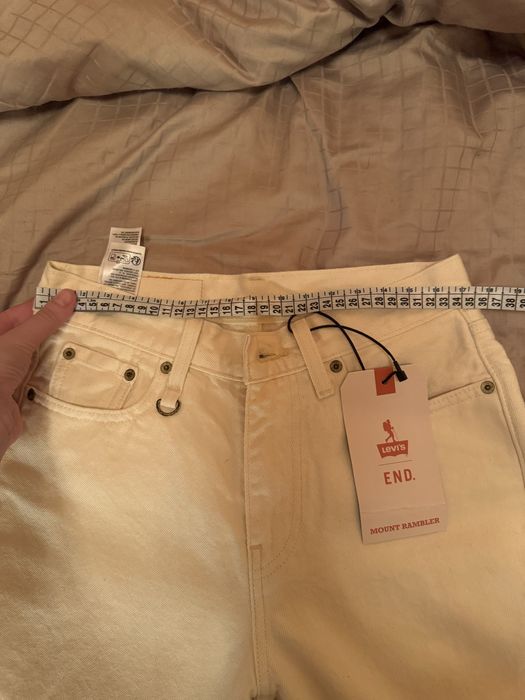 Рідкість! Лімітовані нові джинси унісекс Levi's x END 568 Stay Loose Mount Rambler молочні/айворі/екрю оригінал W26 L32 з бірками