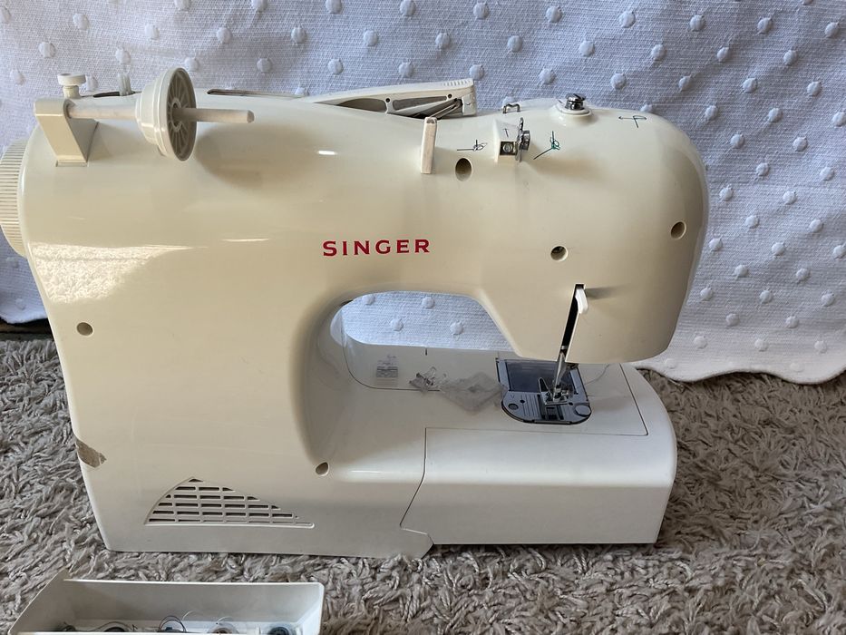 Maquina costura Singer