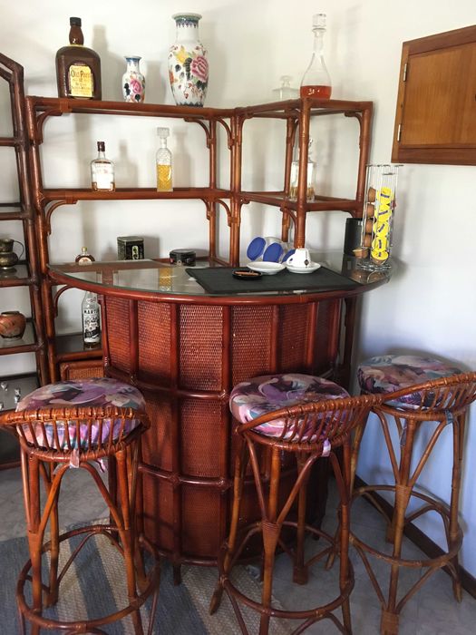 Vendo Móveis em Bambo