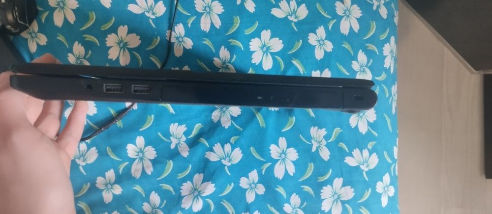 Dell Inspiron 15-3552