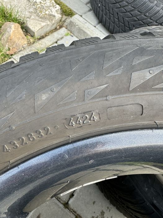 Диски bmw f30 r17 + зимняя резина/гума nokian snowproof 2