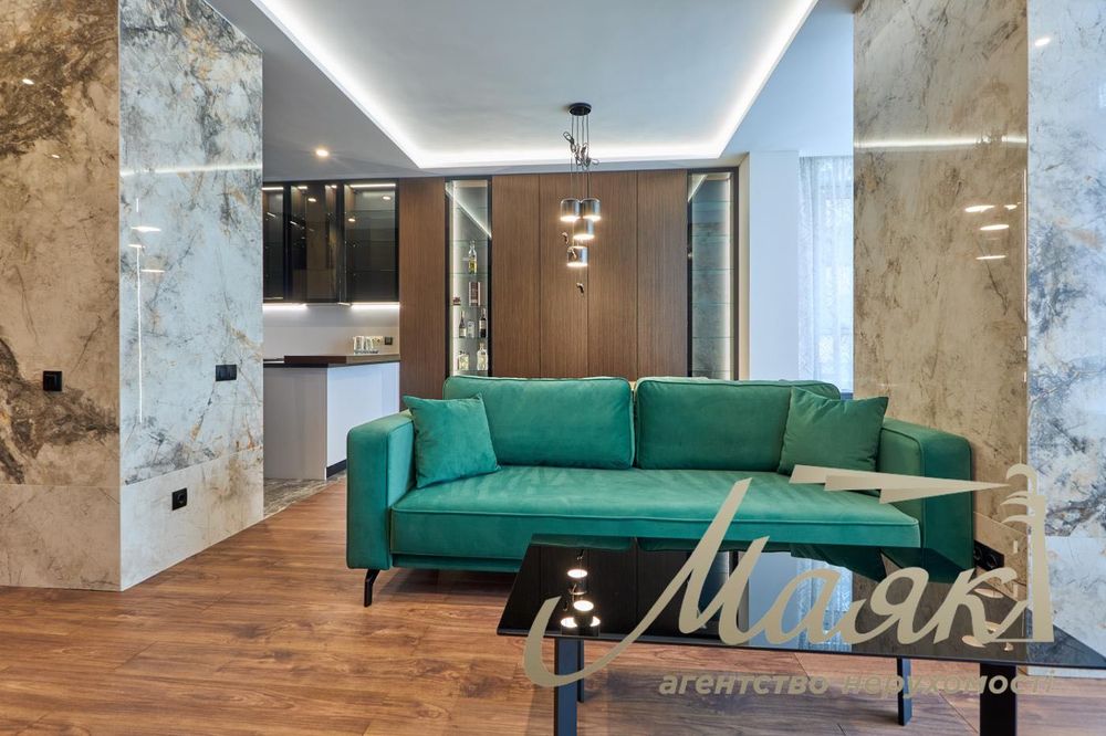 Luxury 2-bedroom apartment in city centre Kyiv | Private Hammam & City View