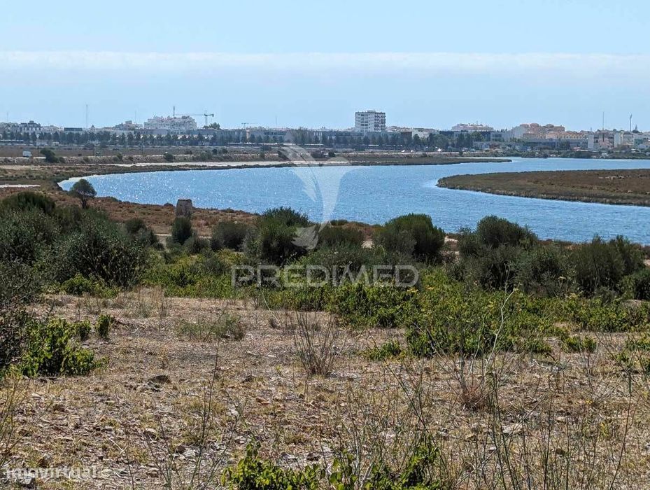 Monte em Castro Marim, 36 ha, 1125m2 urbano, premium