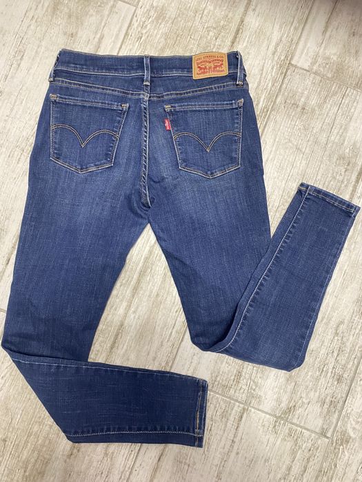 Жіночі  джинси Levis