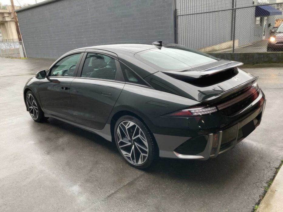 Hyundai Ioniq 6 SEL      2023