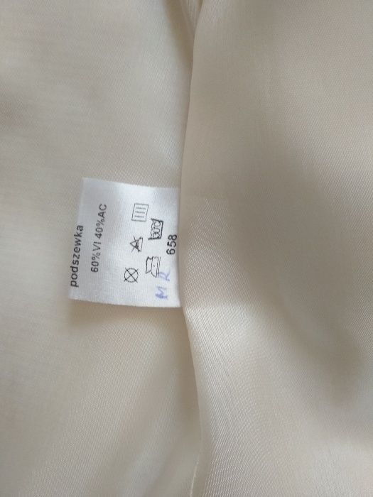 Płaszczczyk ślubny rozm 38