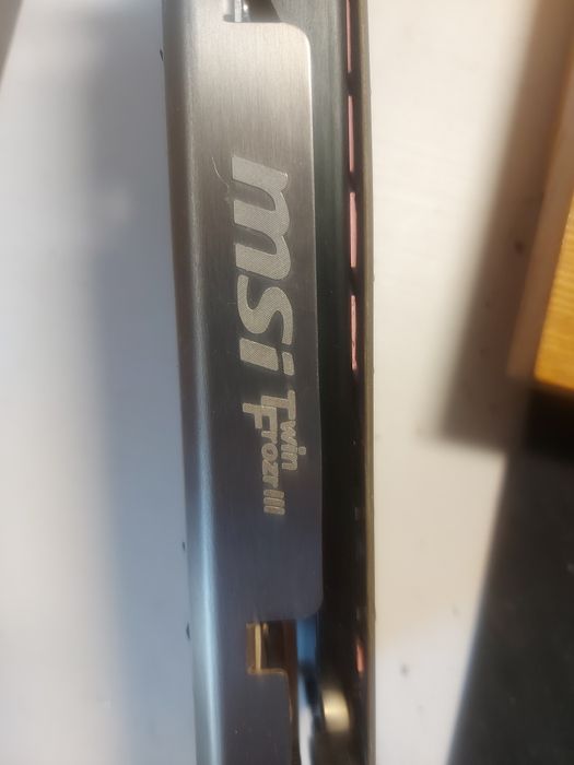 Відеокарта MSI Twin Frozer III. Не робоча.