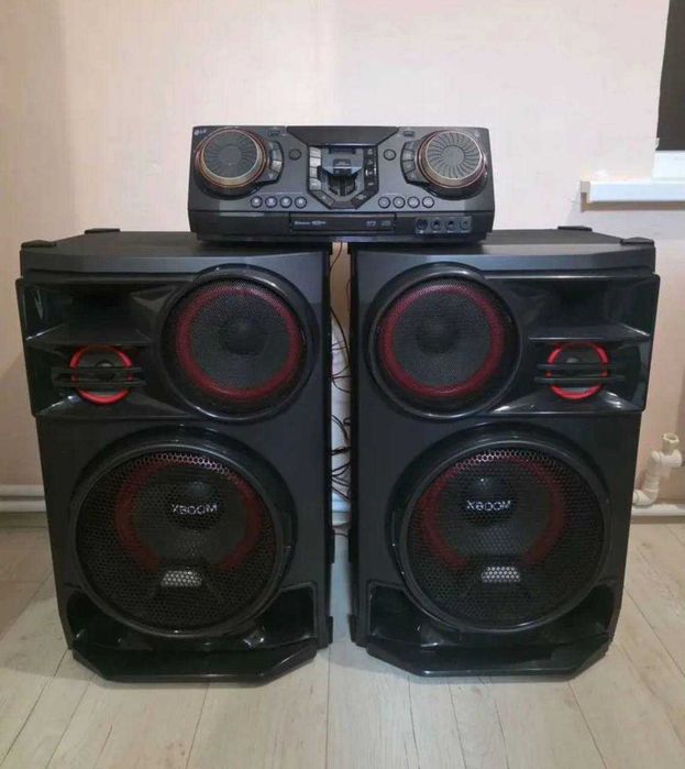 Wieża muzyczna LG XBOOM CL98 3500 W
