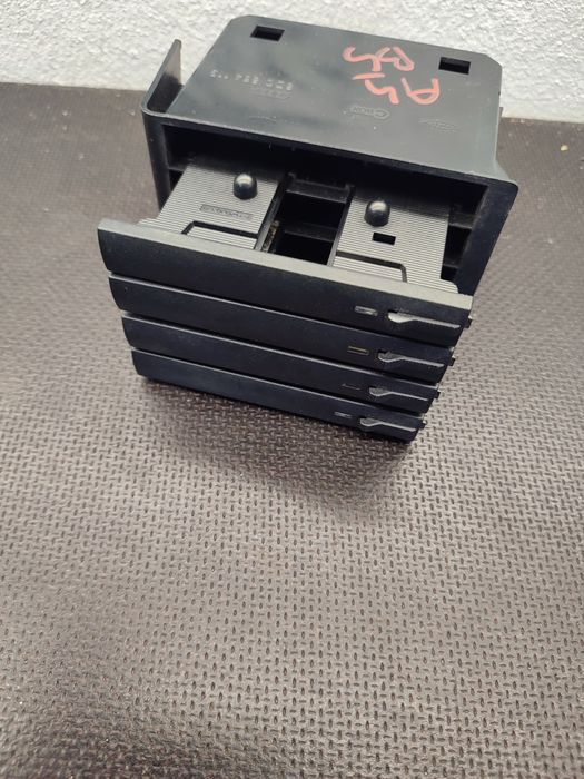 Fisher box schowek na kasety audi A4 b5 S4 RS4 quattro V6 2.7bit 2.8 1.8t tdi