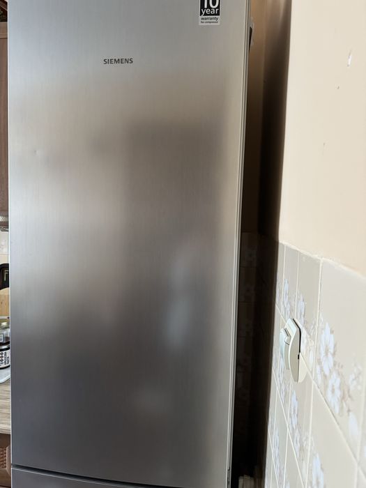 Холодильник Siemens nofrost
