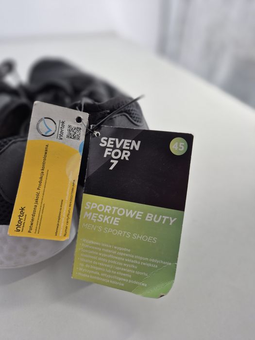 Nowe buty sportowe męskie 45