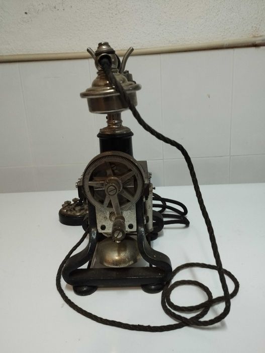 Telefone Antigo em bom estado