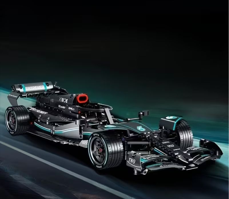 Лего ф1,лего,баліт "мерседес",лего технік,1305 деталей.