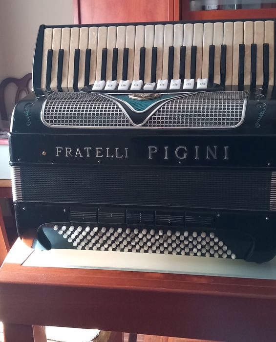 Acordeao FRATELLI  PIGINI