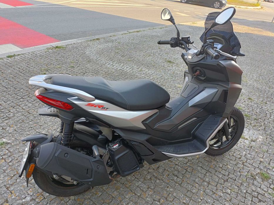 APRÍLIA SR GT125