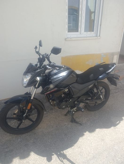 Vende-se Yamaha Ys 125