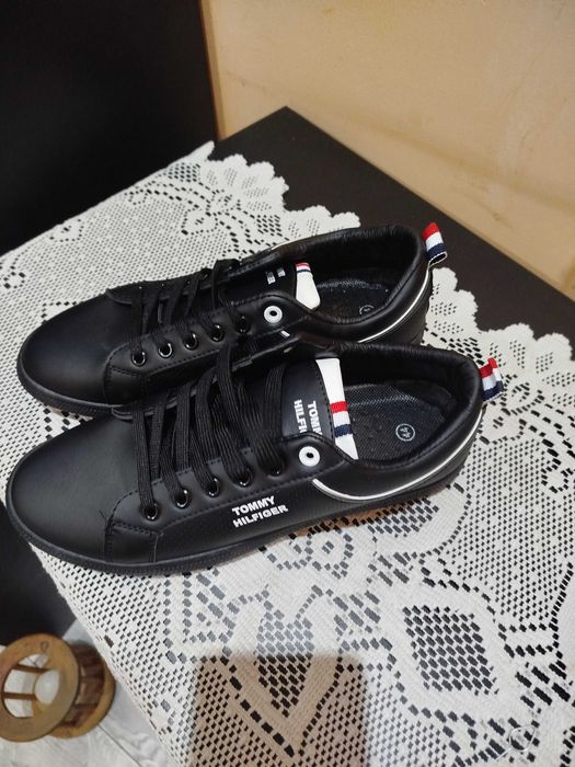 Mam do sprzedania nowe buty