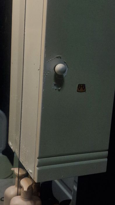 PARA DESPACHAR Movel de casa de banho com espelho e luz