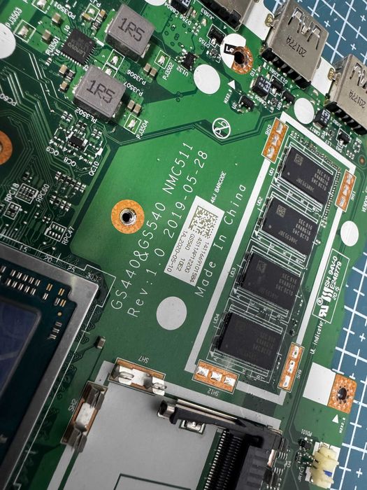 Lenovo Ideapad S145 - NM-C511 R3-3200U 4G