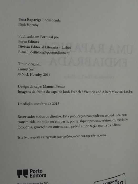 Uma Rapariga Endiabrada de Nick Hornby - 1ª Edição