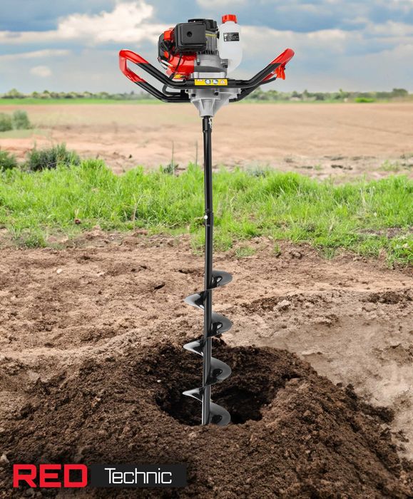 Wiertnica glebowa świder spalinowa marki Red Technic