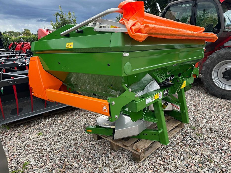 Nowy! Rozsiewacz AMAZONE ZA-M Special 1700L Plandeka Pełna oferta 2026