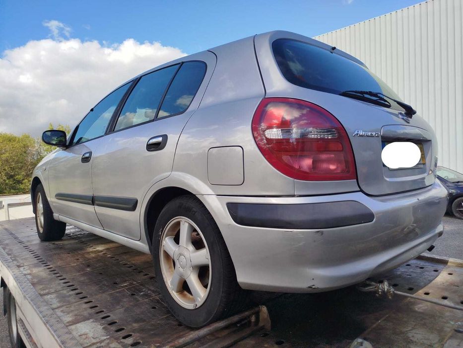 Para peças Nissan Almera 1.5I ano 2001