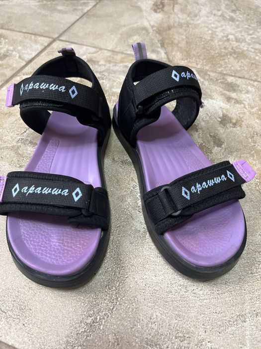 Босоніжки для дівчинки