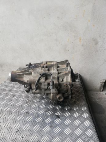 Caixa de transferências Nissan Terrano 2.7tdi