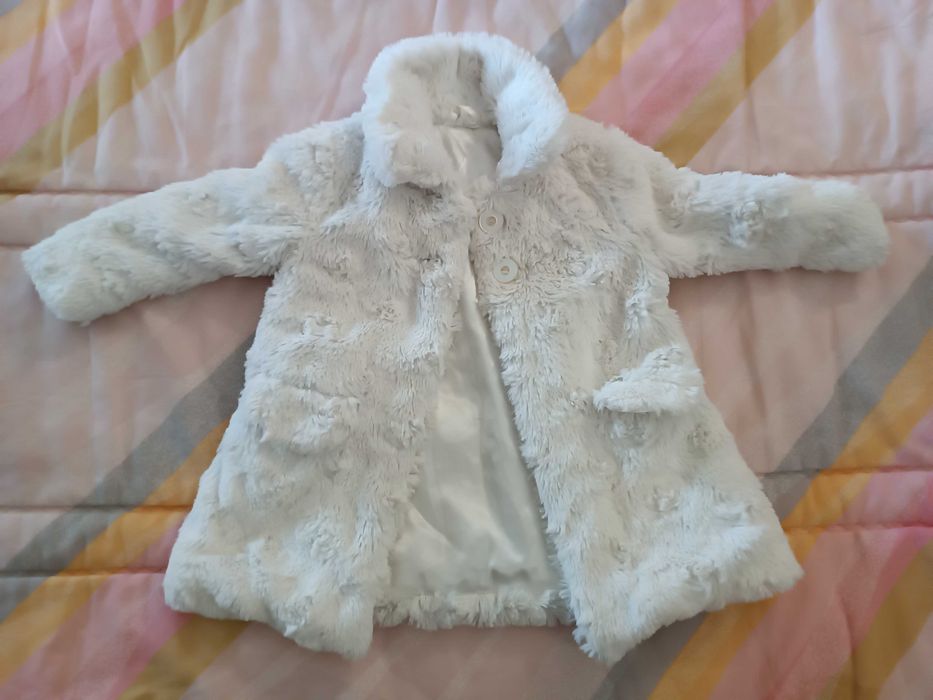 Casacos Menina 1 a 4 anos - Diversos Modelos - Perfeito estado!