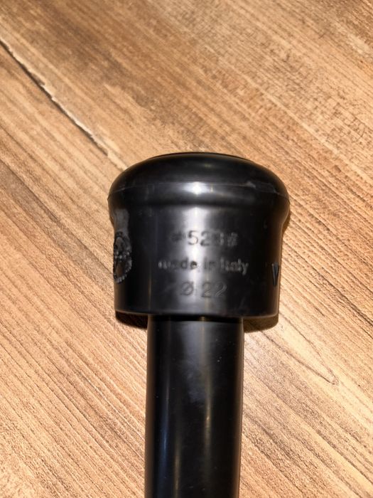 Strzyki gumowe fi 22