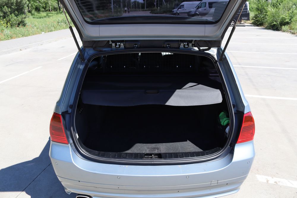 Продам bmw 320d e91