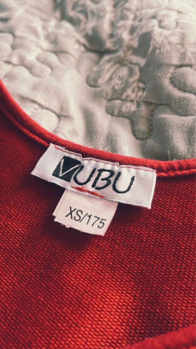 Czerwona Dzianinowa Sukienka XS