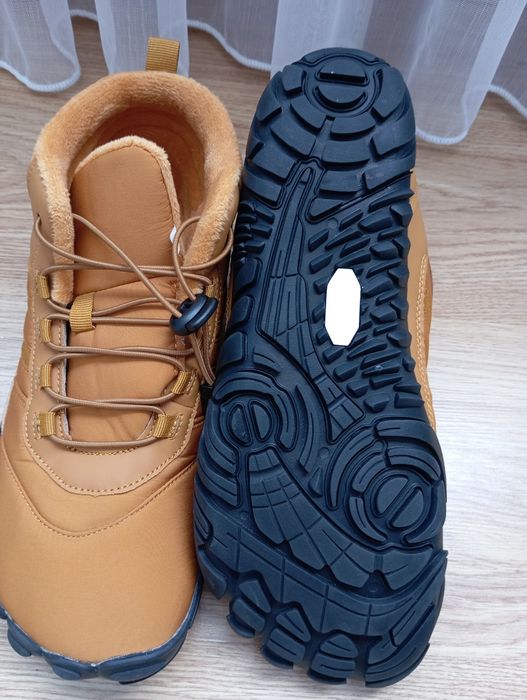 Продам зимові чоловічі черевики