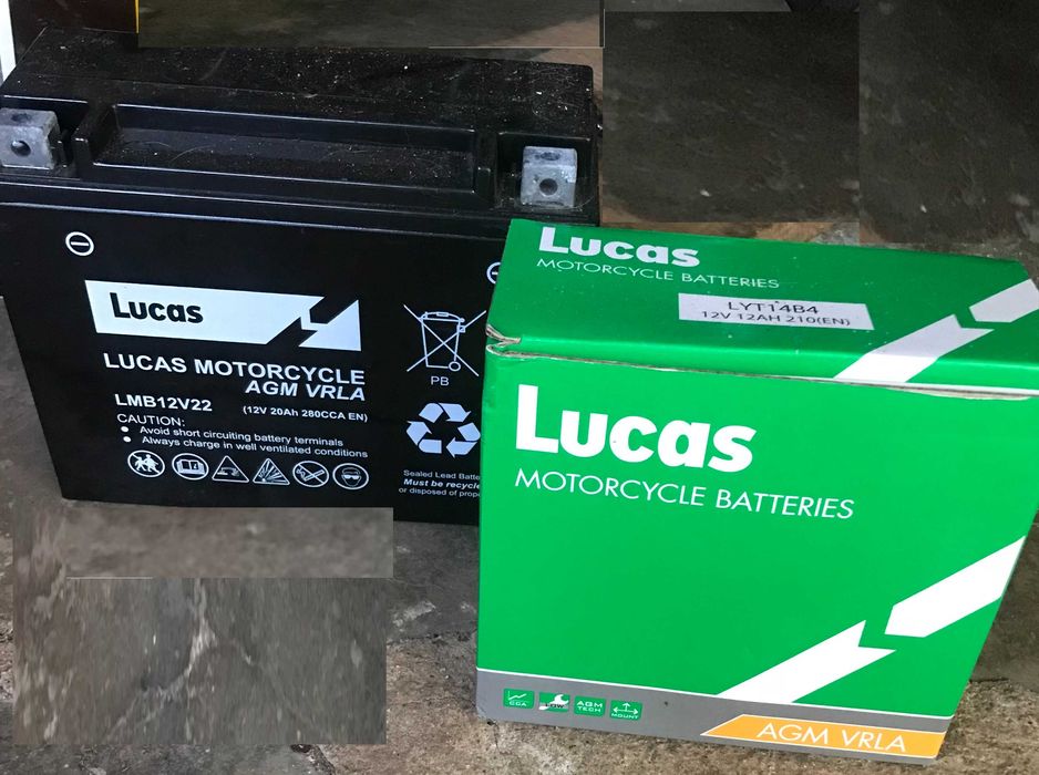 Bateria AGM para mota 20AH. 9x16.5x21