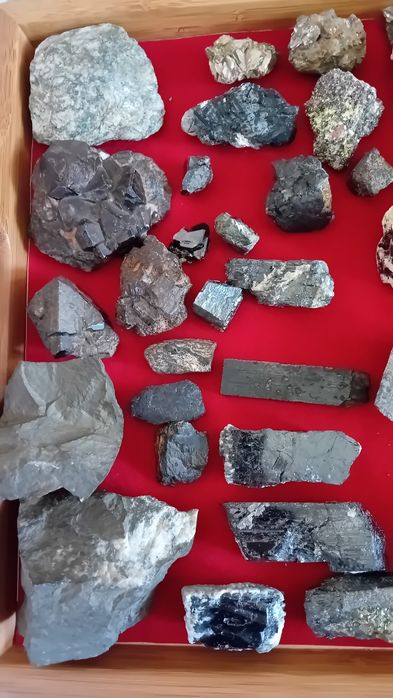 Minerais diversos para coleção