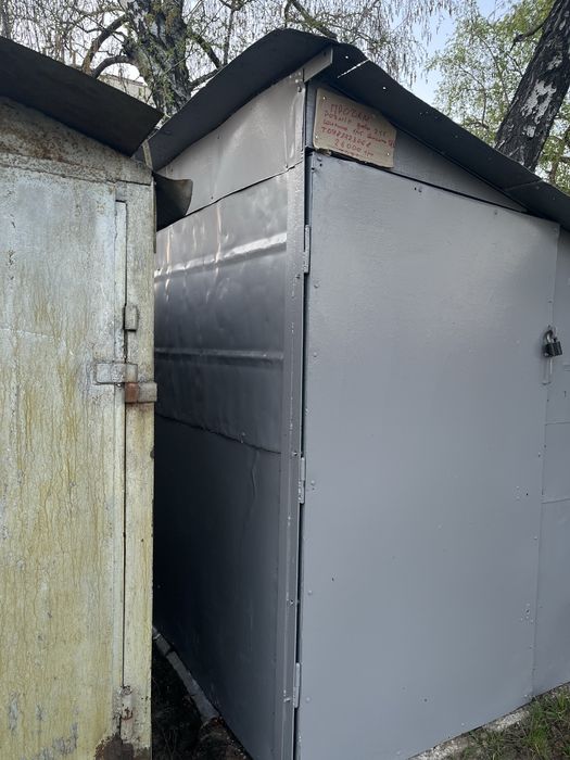 Металева будка для  мото циклів, скутерів, велосипедів та інвентаря.