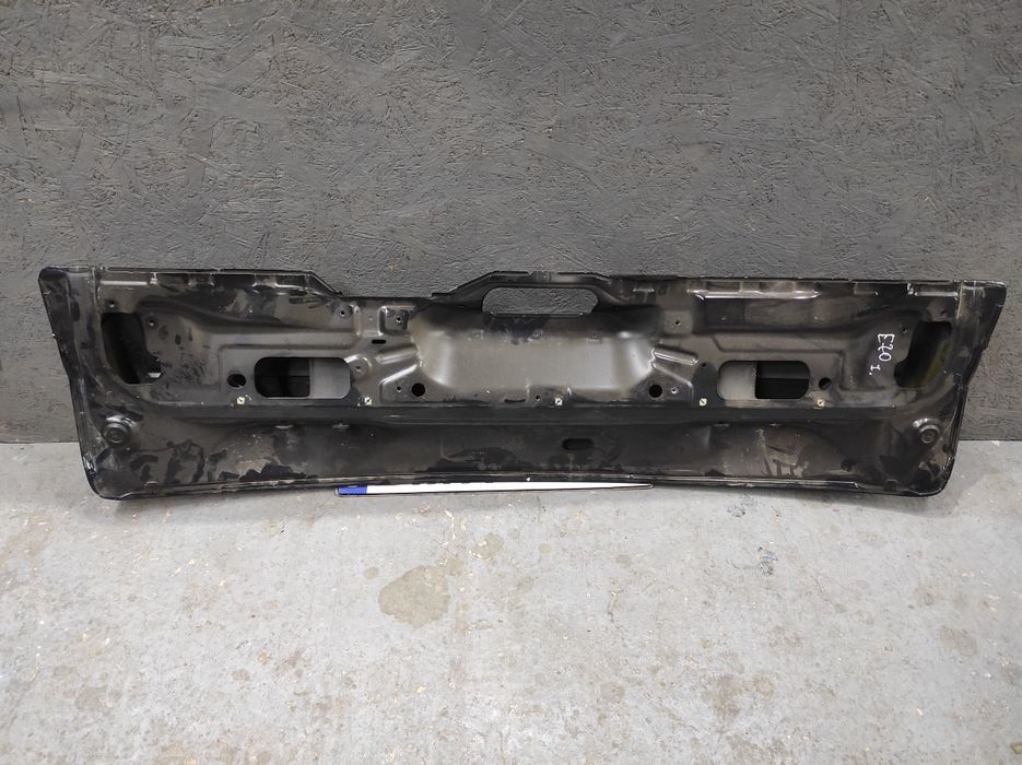 Крышка багажника Ляда БМВ Х5 Е70 Разборка BMW HELP Панель