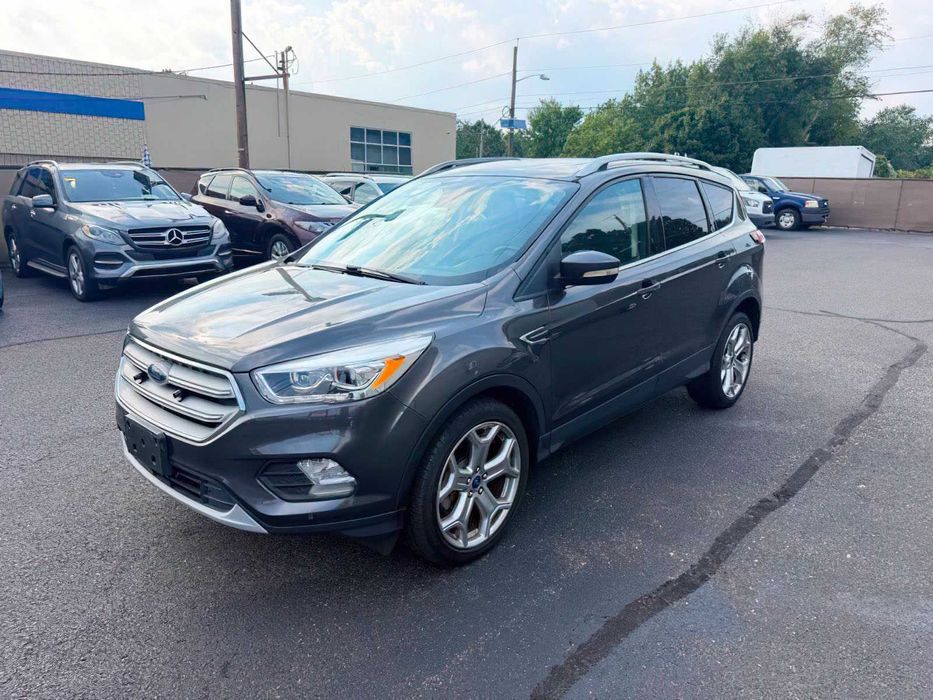 Ford Escape Titanium      2018