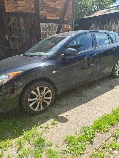 Samochód Mazda 3