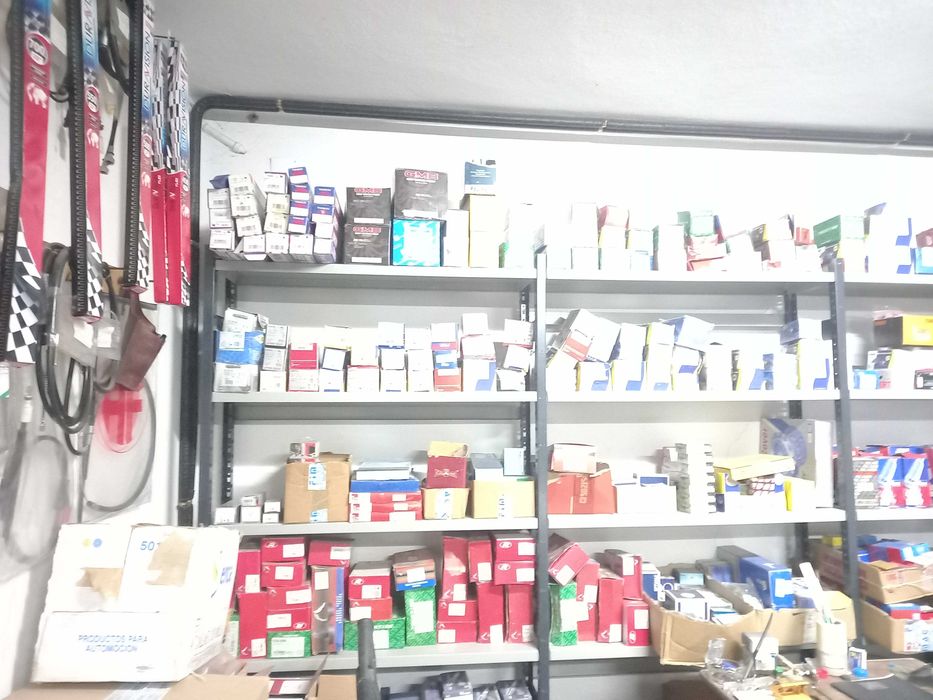 Peças para Automóveis em bom preço, encerramento da loja.