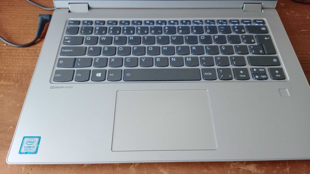 Lenovo Ideapad C340  Intel Core i5