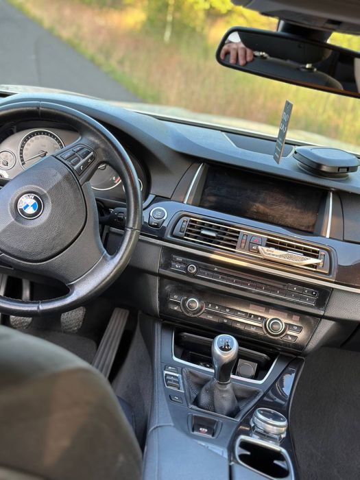 Sprzedam samochood BMW f11 2014 rok