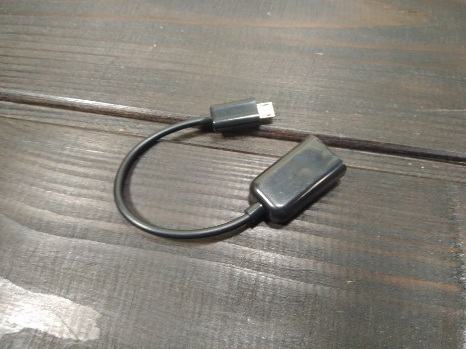 Кабель для подключения флешек / мышек к планшетам / телефонам - OTG