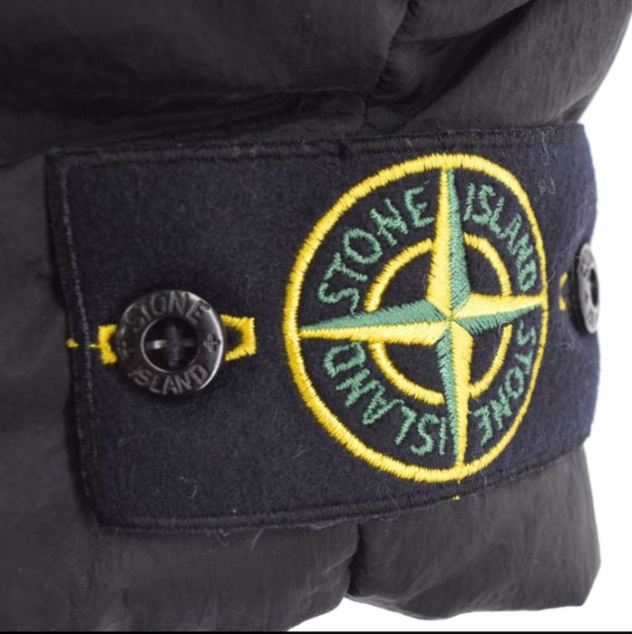 Жилетка Stone Island Down Vest Black