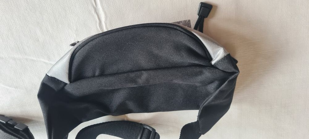 Saszetka biodrowa firmy Canon