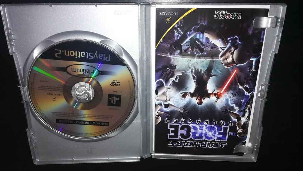 PS2 Game (PlayStation 2) Star Wars The Force Unleashed (Opt. Condition)64286104918018122